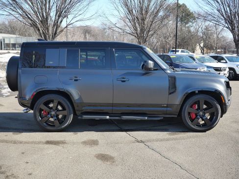 Used 2024 Land Rover Defender 110 Carpathian Edition image 11