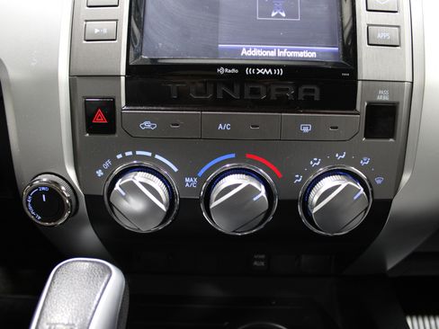 Used 2019 Toyota Tundra SR5 image 18