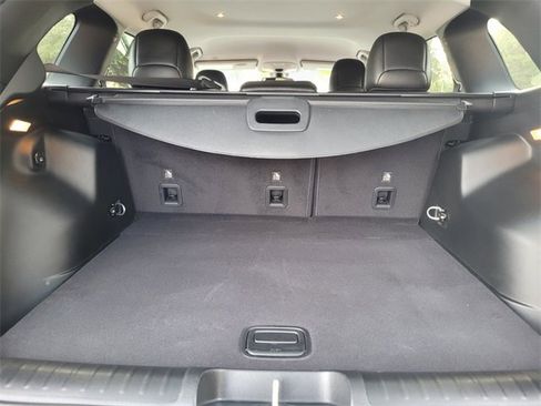 Used 2019 Jeep Cherokee Trailhawk image 14