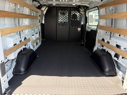 Certified 2025 Ford Transit 250 Low Roof w/ Exterior Upgrade Package RWD image 24