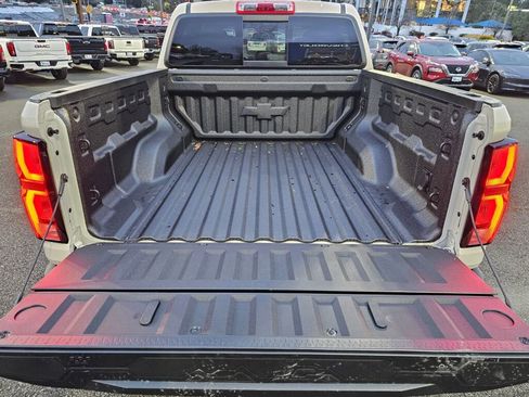 New 2026 Chevrolet Colorado ZR2 w/ Technology Package image 24