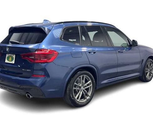 Used 2019 BMW X3 sDrive30i w/ M Sport Package 2 RWD image 2