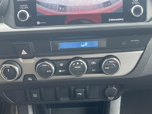 Used 2021 Toyota Tacoma SR w/ SX Package image 13