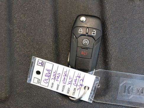 Used 2022 Ford Ranger XLT w/ Equipment Group 302A High image 29