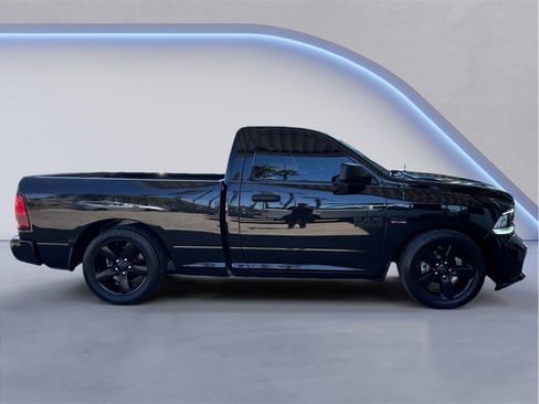 Used 2016 RAM 1500 Express w/ Black Ram 1500 Express Group RWD image 7