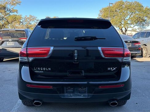 Used 2013 Lincoln MKX Base image 4