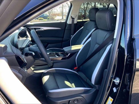 New 2026 Buick Envision Sport Touring image 9