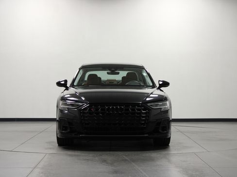 Used 2023 Audi S8 image 10