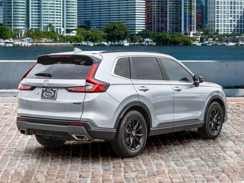 Used 2024 Honda CR-V Sport image 5