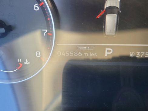 Used 2024 Mitsubishi Outlander SE image 20