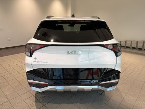 Used 2023 Kia Sportage SX FWD image 4