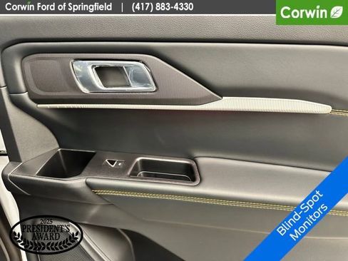 New 2026 Ford Explorer Tremor w/ Tremor Convenience Package AWD/4WD image 17