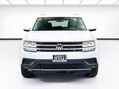 Used 2018 Volkswagen Atlas S FWD image 2