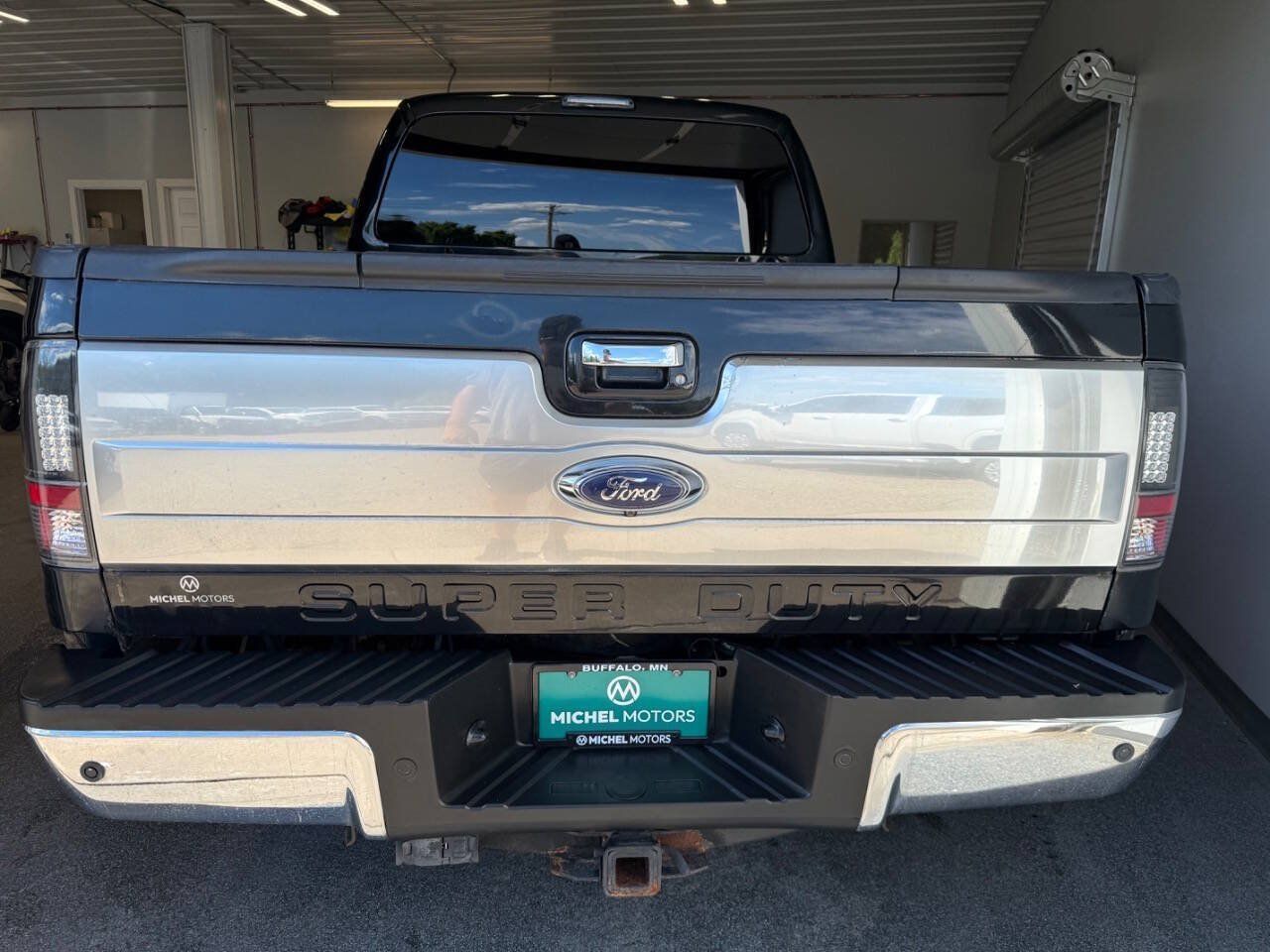 Used 2016 Ford F350 XLT w/ XLT Premium Package AWD/4WD image 8