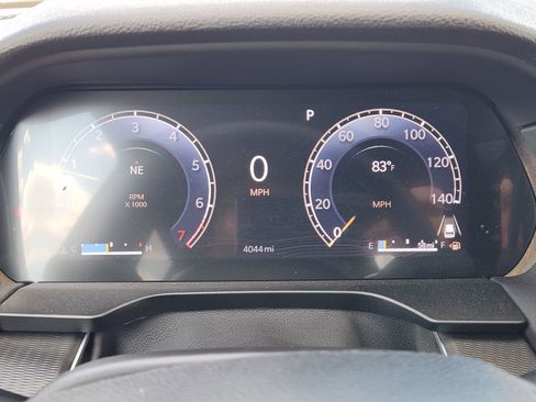 New 2025 Jeep Grand Cherokee L Altitude image 14