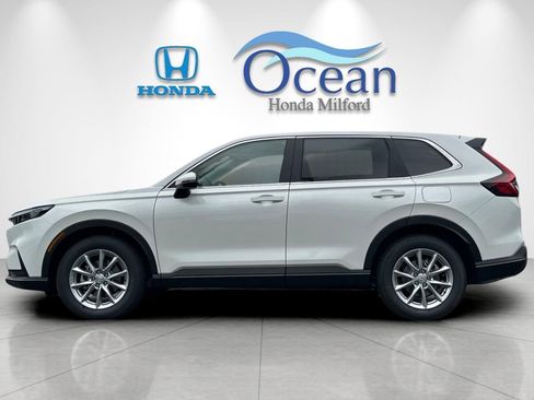 New 2026 Honda CR-V EX image 2