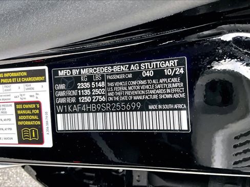 Certified 2025 Mercedes-Benz C 300 4MATIC Sedan image 36