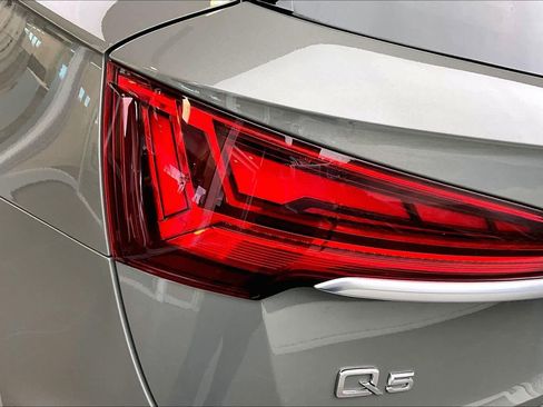 Certified 2023 Audi Q5 2.0T Premium Plus w/ Premium Plus Package image 27