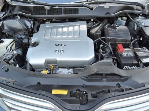 Used 2012 Toyota Venza Limited image 26