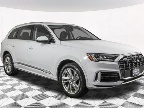 Used 2023 Audi Q7 3.0T Premium w/ Convenience Package AWD/4WD image 16