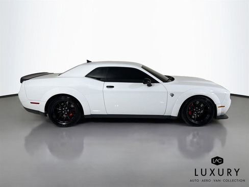 Used 2021 Dodge Challenger SRT Hellcat Redeye image 3