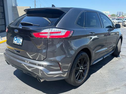 Used 2020 Ford Edge ST-Line w/ Cold Weather Package AWD/4WD image 3