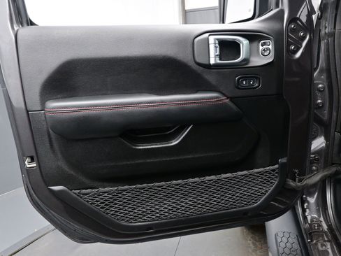 Used 2023 Jeep Wrangler Unlimited Rubicon w/ Xtreme 35 Tire Package image 9