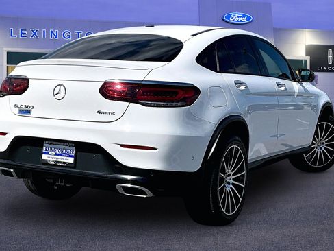 Used 2021 Mercedes-Benz GLC 300 4MATIC Coupe image 5