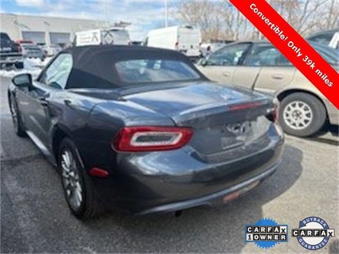 Used 2017 FIAT 124 Spider Classica image 6