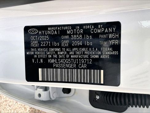 New 2026 Hyundai Elantra SEL Sport Premium FWD image 15