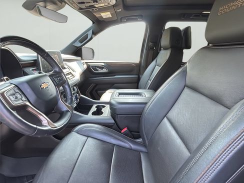 Used 2023 Chevrolet Tahoe High Country w/ Advanced Technology Package AWD/4WD image 19