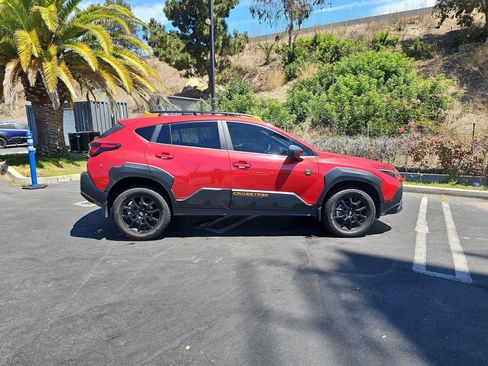 Certified 2024 Subaru Crosstrek 2.5i Wilderness w/ Crosstrek Mirror Package AWD/4WD image 8