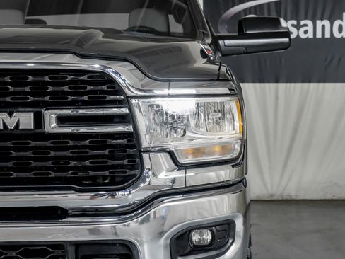 Used 2022 RAM 2500 Big Horn w/ Level A Equipment Group AWD/4WD image 39