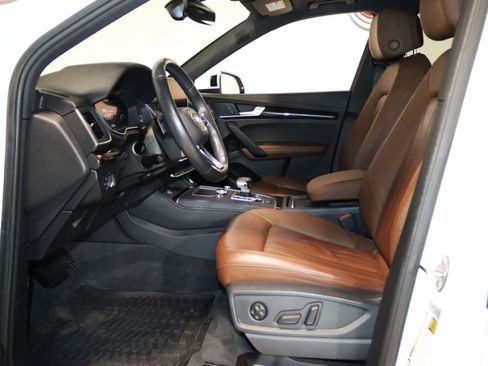 Used 2019 Audi Q5 2.0T Premium Plus w/ Premium Plus Package AWD/4WD image 34