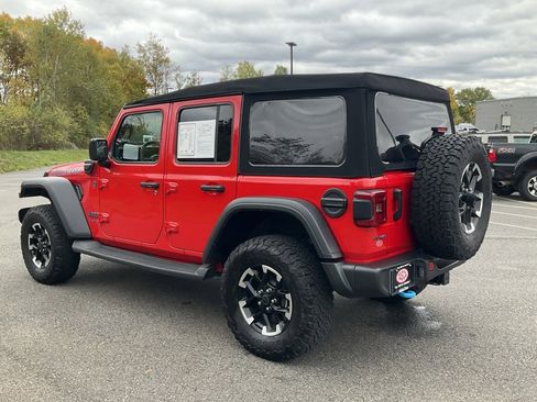 Used 2024 Jeep Wrangler Unlimited Rubicon 4xe image 33