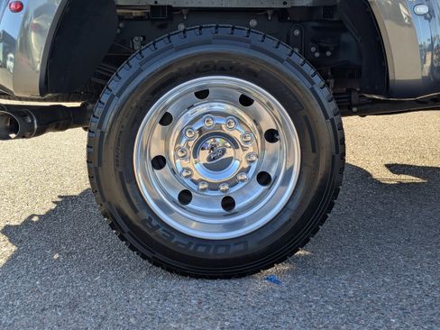 Used 2020 Ford F450 Lariat w/ Lariat Ultimate Package image 9