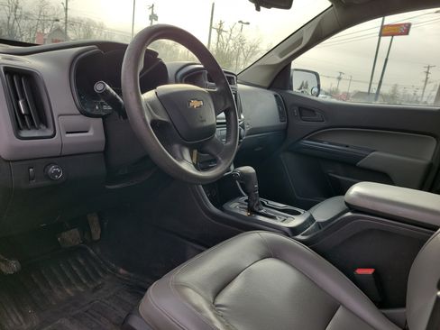 Used 2016 Chevrolet Colorado W/T RWD image 18