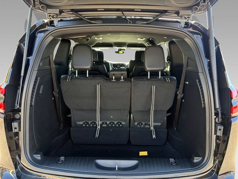 New 2026 Chrysler Pacifica Select image 22