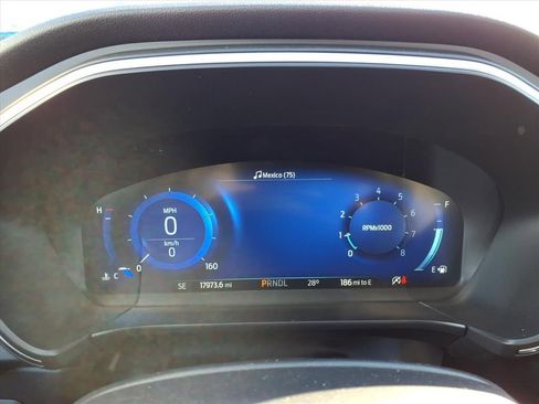 Certified 2022 Ford Escape Titanium w/ Titanium Elite Package image 21