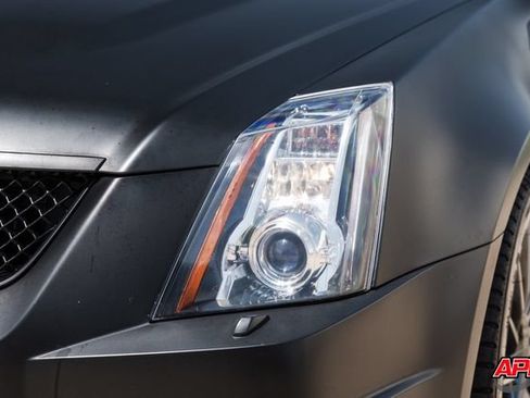 Used 2012 Cadillac CTS V RWD image 29