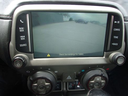 Used 2014 Chevrolet Camaro SS RWD image 17