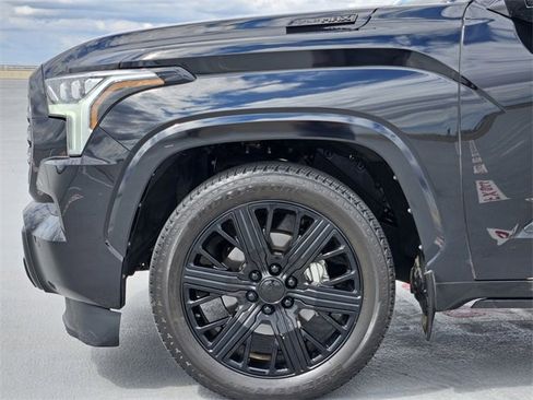 Used 2024 Toyota Sequoia Capstone image 9