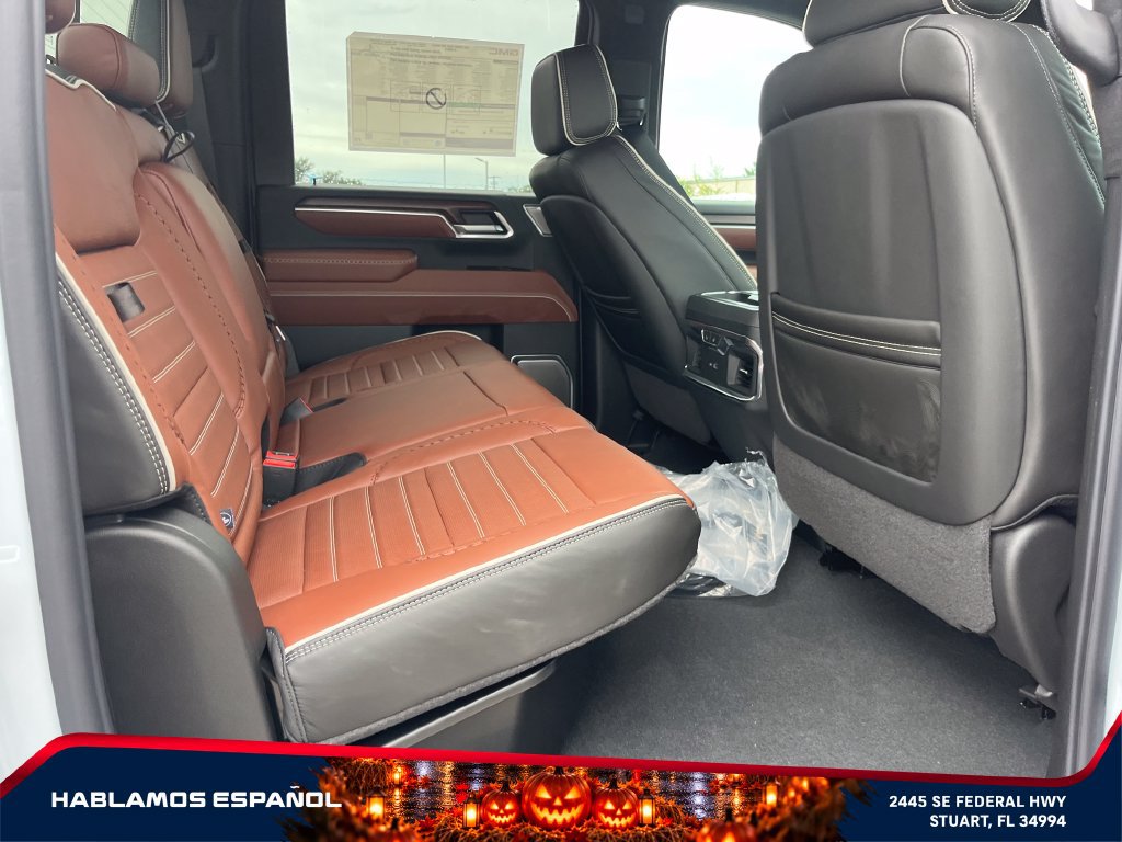 New 2026 GMC Sierra 2500 Denali Ultimate AWD/4WD image 17