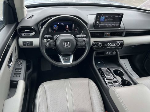 Certified 2023 Honda Pilot Elite image 7