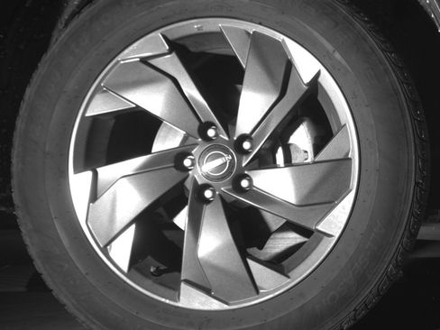 Used 2025 Nissan Rogue SV AWD/4WD image 13