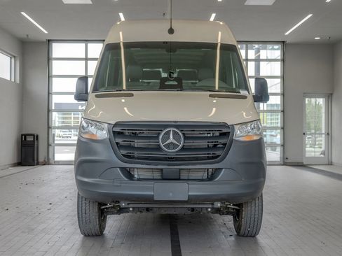 New 2025 Mercedes-Benz Sprinter 2500 image 11