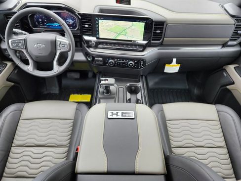 New 2026 Chevrolet Silverado 1500 ZR2 w/ Dark Appearance Package AWD/4WD image 17
