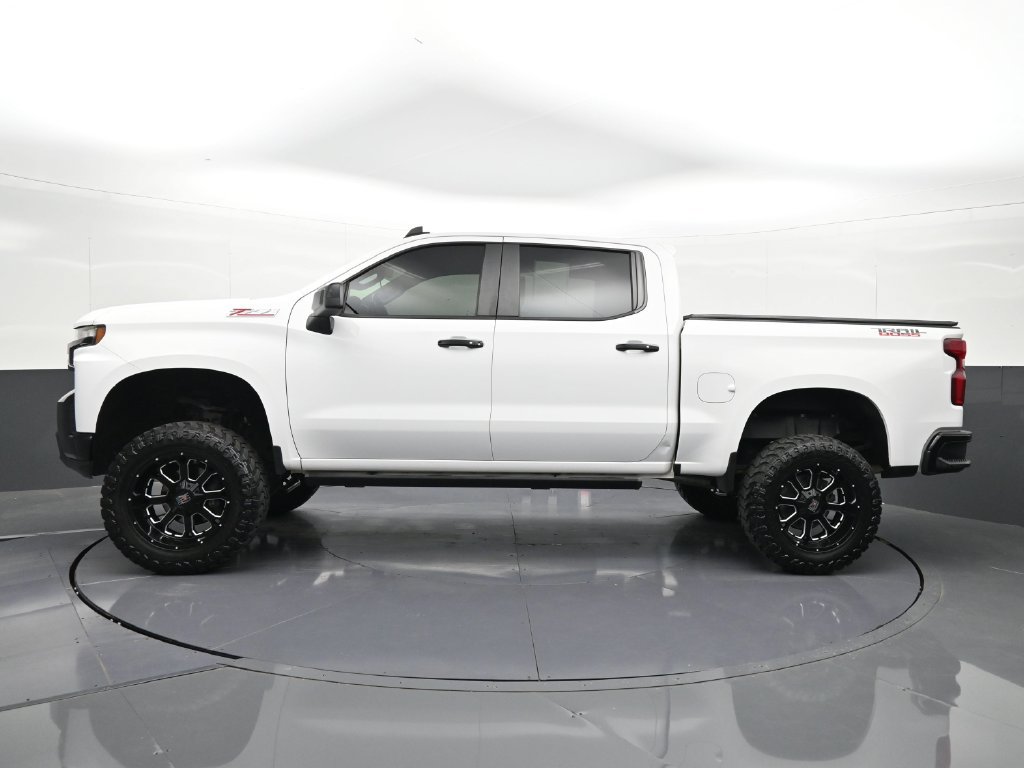 Used 2019 Chevrolet Silverado 1500 LT Trail Boss AWD/4WD image 2