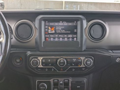 Certified 2020 Jeep Wrangler Unlimited Sport S image 16