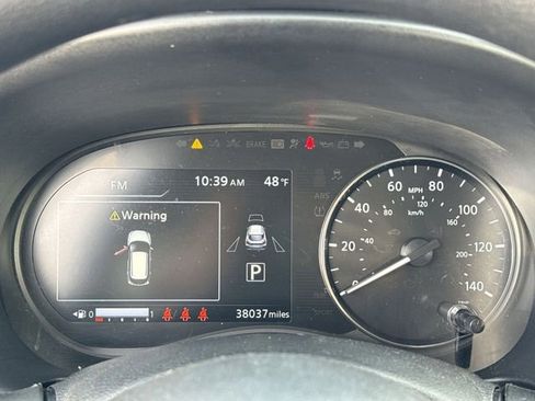 Used 2024 Nissan Kicks SV image 16